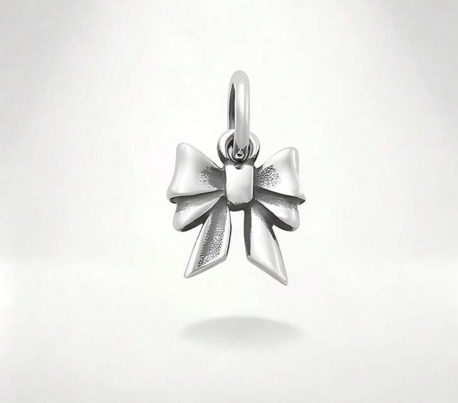 Detailed Bow Charm
